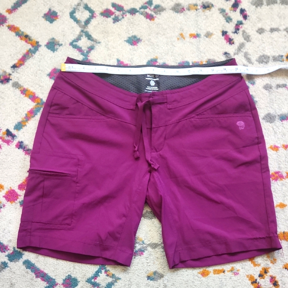 Mountain Hardwear Women's Shorts NWOT